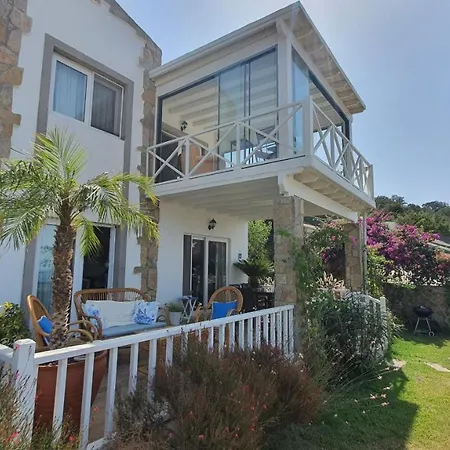 فيلة Beautiful Villa In Bodrum Guemuesluek For Families And Couples *