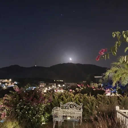 فيلة Beautiful Villa In Bodrum Guemuesluek For Families And Couples بودروم